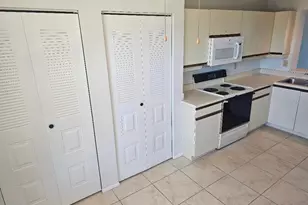 4410 Fairways Blvd, Bradenton, FL 34209 - Photo 6