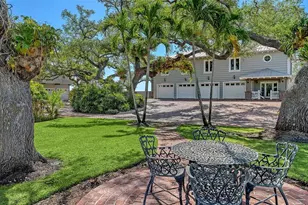 1249 S Basin Ln, Sarasota, FL 34242 - Photo 18