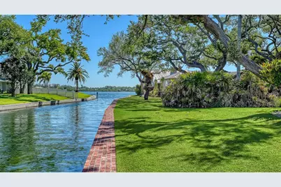 1249 S Basin Lane, Sarasota, FL 34242 - Photo 16