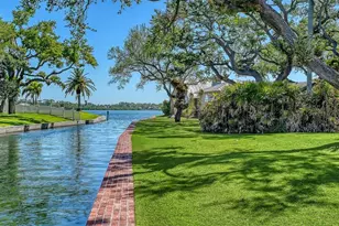 1249 S Basin Ln, Sarasota, FL 34242 - Photo 16