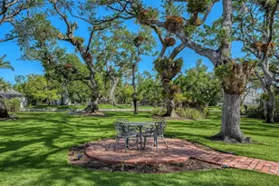1249 S Basin Ln, Sarasota, FL 34242 - Photo 4
