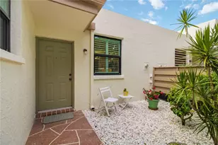 149 Pinehurst Dr, Bradenton, FL 34210 - Photo 2