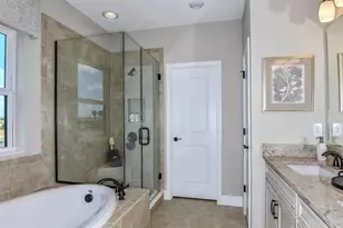 10836 Eclipse St, Sarasota, FL 34241 - Photo 4