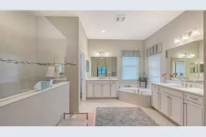 13927 Old Creek Court, Parrish, FL 34219 - Photo 18