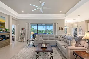 13927 Old Creek Ct, Parrish, FL 34219 - Photo 4