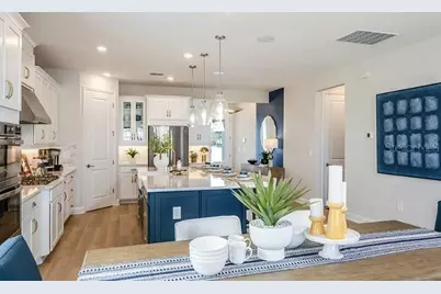 7805 Centaurus Way, Sarasota, FL 34241 - Photo 2