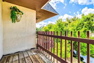 3202 Ramblewood Dr N, Sarasota, FL 34237 - Photo 20