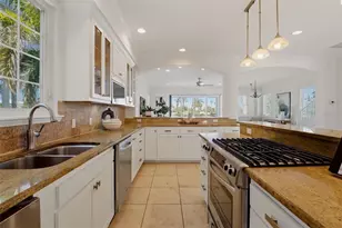 418 Pine Ave, Anna Maria, FL 34216 - Photo 12