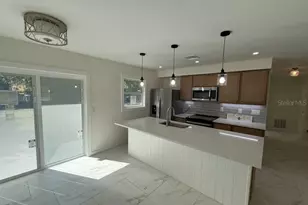 1809 5th Ave W, Palmetto, FL 34221 - Photo 2