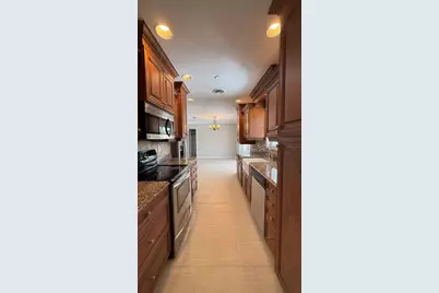 491 S Venice Boulevard, Venice, FL 34293 - Photo 10
