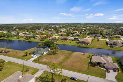 805 Rotonda Circle, Rotonda West, FL 33947 - Photo 4