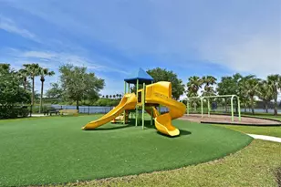 1011 Fairwaycove Ln, Bradenton, FL 34212 - Photo 50