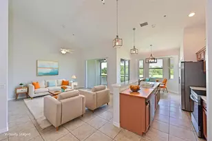 1011 Fairwaycove Ln, Bradenton, FL 34212 - Photo 6