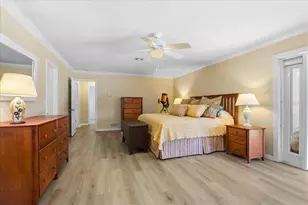 1231 Bayshore Dr, Englewood, FL 34223 - Photo 34