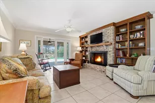 1231 Bayshore Dr, Englewood, FL 34223 - Photo 10
