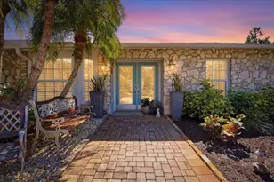 1231 Bayshore Dr, Englewood, FL 34223 - Photo 2