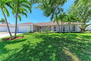 6315 4th Ave NW, Bradenton, FL 34209 - Photo 2