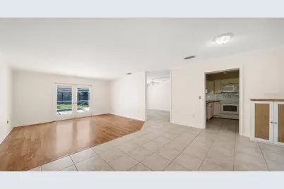 6703 Pointe West Boulevard, Bradenton, FL 34209 - Photo 2