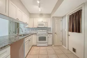 6703 Pointe West Blvd, Bradenton, FL 34209 - Photo 6