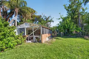 3711 Hidden River Rd, Sarasota, FL 34240 - Photo 30