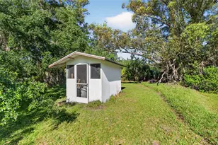 3711 Hidden River Rd, Sarasota, FL 34240 - Photo 12