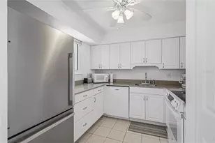 1801 Gulf Dr N, Bradenton Beach, FL 34217 - Photo 6
