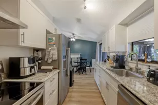 2243 Lockwood Meadows Dr, Sarasota, FL 34234 - Photo 16