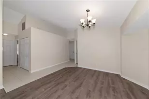 1401 Hedgewood Cir, North Port, FL 34288 - Photo 18