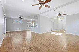 14347 Gnatcatcher Terrace, Lakewood Ranch, FL 34202 - Photo 8