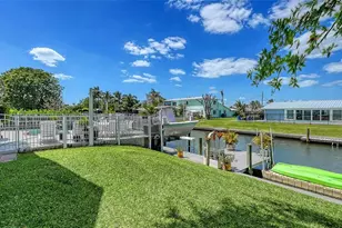 4506 Pinfish Ln, Palmetto, FL 34221 - Photo 40