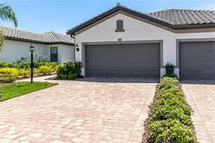 7660 Summerland Cove, Bradenton, FL 34202 - Photo 2