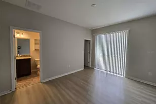 4252 Fennwood Ct, Wesley Chapel, FL 33543 - Photo 4
