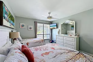 1801 Gulf Dr N, Bradenton Beach, FL 34217 - Photo 30