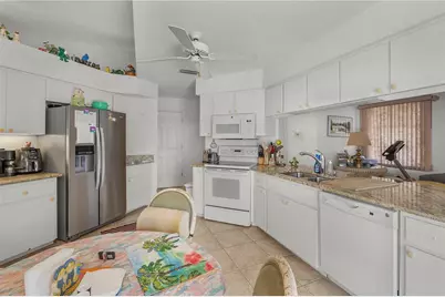 184 Mark Twain Lane, Rotonda West, FL 33947 - Photo 8