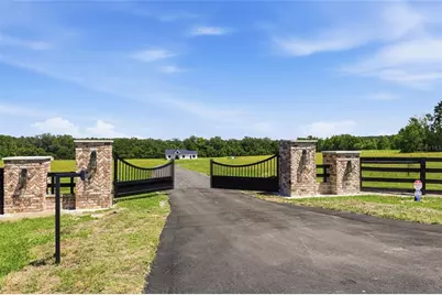 18605 NW County Road 235A, Alachua, FL 32615 - Photo 1