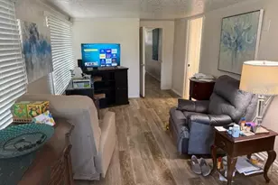 620 49th Ave W, Bradenton, FL 34207 - Photo 2