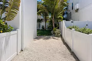 416 Alamanda Rd, Anna Maria, FL 34216 - Photo 92