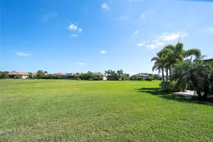 10221 Loch Lomond Dr, Bradenton, FL 34211 - Photo 24
