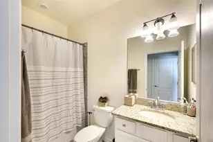 10221 Loch Lomond Dr, Bradenton, FL 34211 - Photo 16