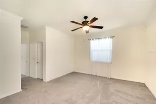 10221 Loch Lomond Dr, Bradenton, FL 34211 - Photo 10