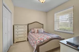 9815 Nostalgia Pl, Englewood, FL 34223 - Photo 6