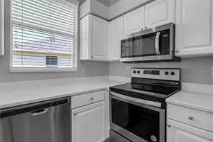 4930 78th St E, Bradenton, FL 34203 - Photo 10