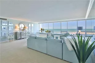 100 Sands Point Rd, Longboat Key, FL 34228 - Photo 4