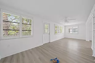 597 Spanish Dr N, Longboat Key, FL 34228 - Photo 24