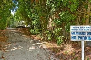 597 Spanish Dr N, Longboat Key, FL 34228 - Photo 34