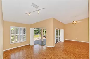 6535 Canary St, Sarasota, FL 34241 - Photo 14