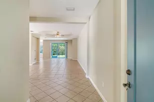 1424 Blue Horizon Circle, Bradenton, FL 34208 - Photo 4