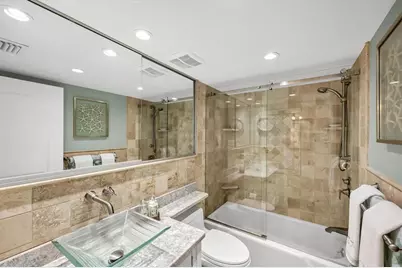 4485 Gulf Of Mexico Drive #804, Longboat Key, FL 34228 - Photo 8