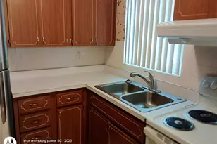 1875 Sunny Dr, Bradenton, FL 34207 - Photo 4