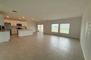 6431 Milestone Loop, Palmetto, FL 34221 - Photo 2